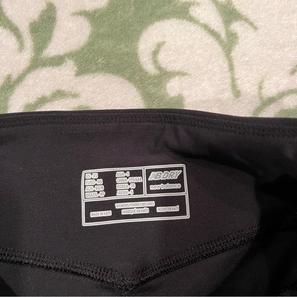 New balance black leggings / athletic tights - Picture 5 of 13
